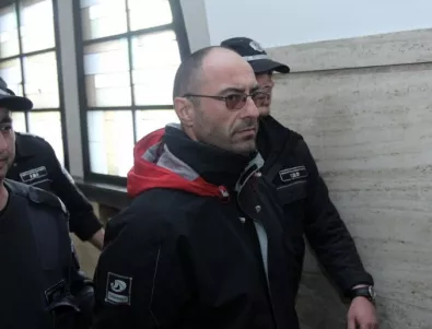 Обвиняемият за двойното убийство в Ботевград остава в ареста 