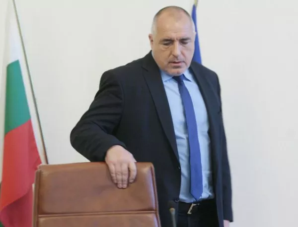Борисов за цената на билета: А референдум "Искате ли старите Икаруси"?