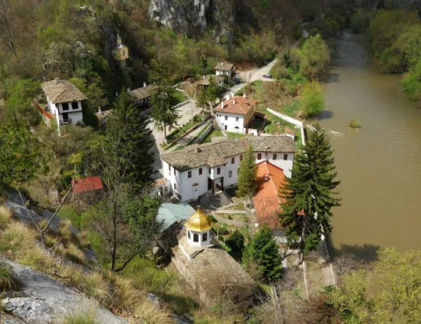 Обраха Черепишкия манастир