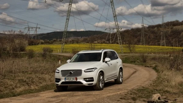 Volvo XC90 Т8 Twin Engine: Волтова дълга (тест драйв)