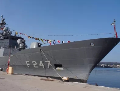 Кораби на НАТО акостираха във Варна