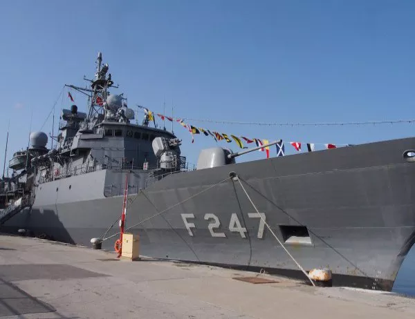 ВМС на САЩ: Стараем се да запазим постоянно присъствие в Черно море