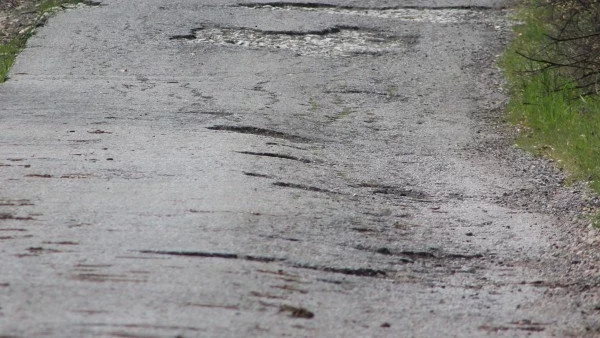 До 30 юни се ограничава движението в прохода „Превала” заради рехабилитация на пътната настилка 