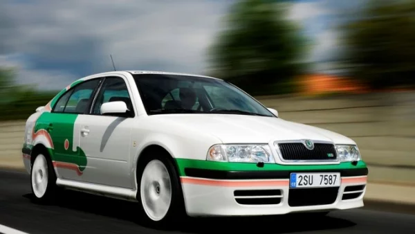 Skoda Octavia стана на 20 години