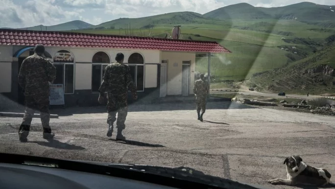 Армения планира референдум в Нагорни Карабах