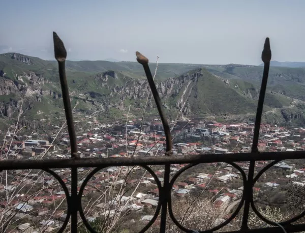 Нови сблъсъци избухнаха в Нагорни Карабах