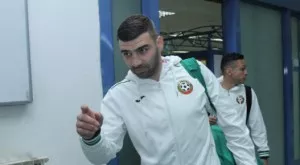 {{ otherArticle[0].article.title }}