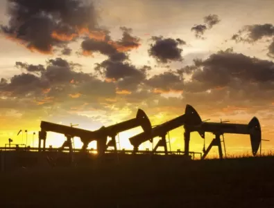 Петролът на ОПЕК поскъпна до над 123 долара за барел