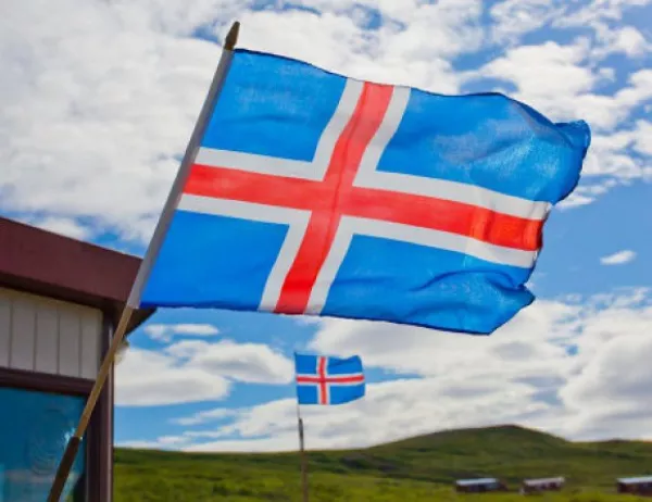 Управляващата коалиция в Исландия се разпадна заради скандал с бащата на премиера