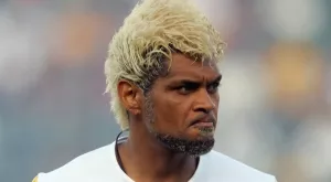 ВИДЕО: Топ 10 на най-противните прически във футболната история