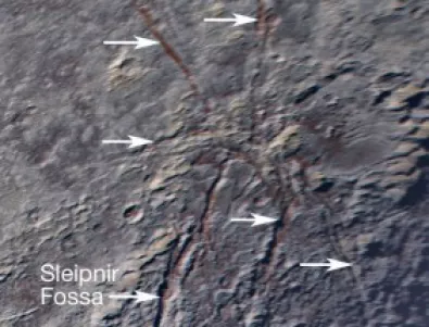 Гигантски паяк се „разхожда“ на Плутон
