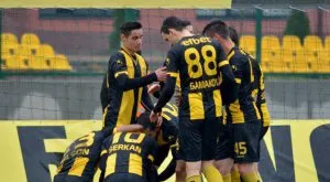 Бившият собственик на "Ботев" ще помага на школата