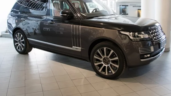 Range Rover SVAutobiography: много лукс за много пари