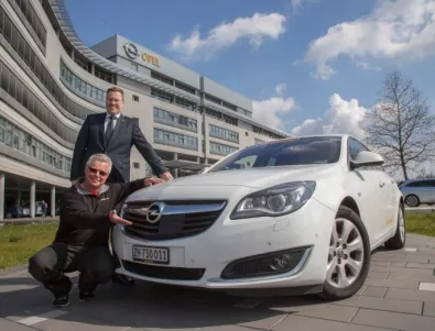 Opel Insignia измина 2111 км с един резервоар