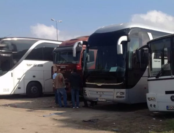 Спират 10% от автобусите в страната, Московски договори мерки с превозвачите