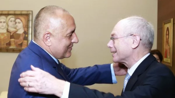 ПР-ите на Борисов се похвалиха с думите на Ромпой: Много се радвам да те видя, Бойко, като премиер