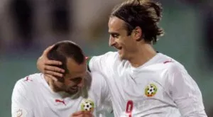 {{ otherArticle[0].article.title }}