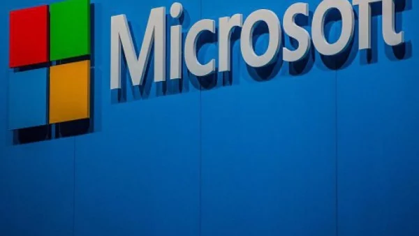 Бил Гейтс и Пол Алън регистрират търговската марка Microsoft