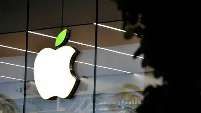 За пръв път от 15 години Apple не увеличава печалбата си