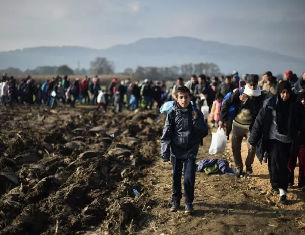 Унгария започна да задържа всички нелегални мигранти