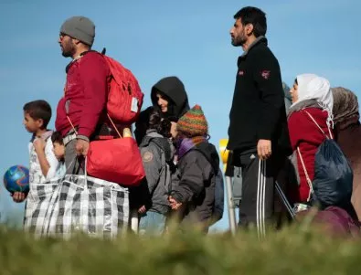 От началото на годината до сега близо 90 000 бежанци са дошли в Европа
