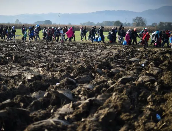 Глобите за отказ от прием от бежанци влизат, ако България, Гърция или Италия са залети