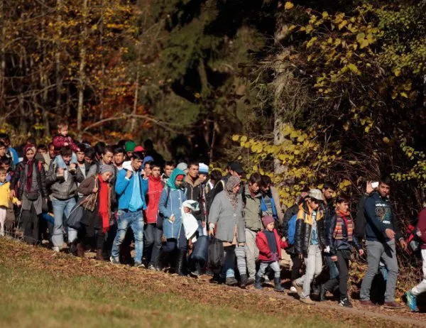 Намалява броят на мигрантите в България 