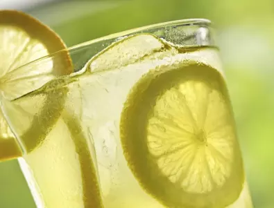 Как да си направим студена лимонада с джинджифил и куркума?