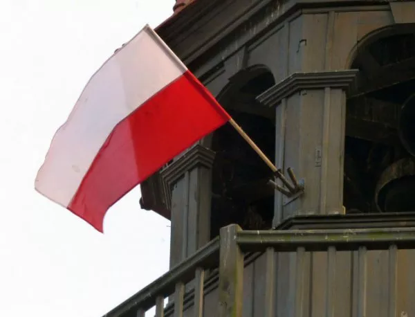 ЕС даде 3 месеца на Полша да върне обратно промените в Конституционния съд 