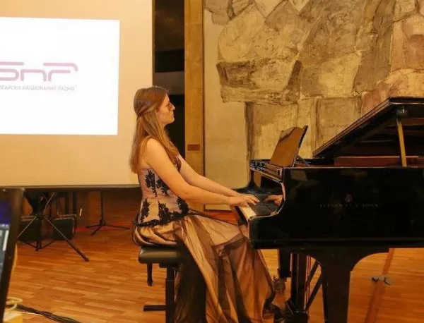Мария-Десислава Стойчева получи престижното отличие за "Млад музикант на годината"