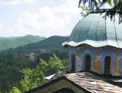 Знаете ли кой е най-старият манастир в България?