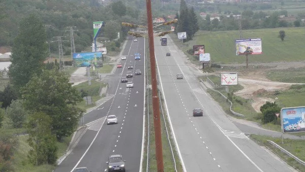 Засилени проверки за колани на пътя