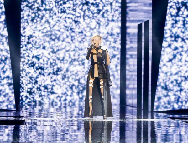 Поли Генова пее под номер 8 във финала на "Евровизия"