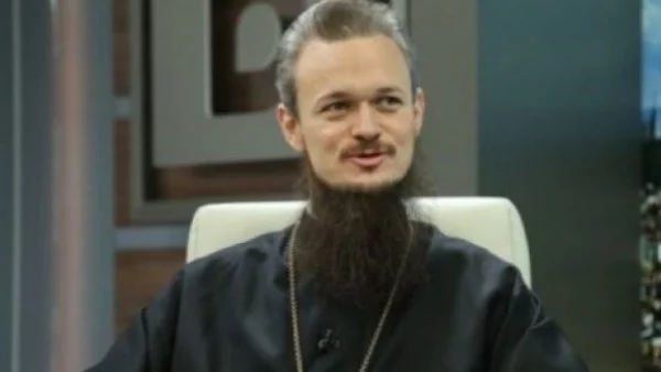 Архимандрит Дионисий може да стане монах в Бачковския манастир