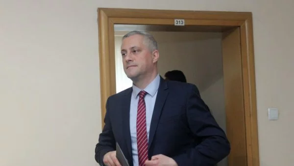 Лукарски бесен: Беше гаф обявяването на номинациите на РБ за президент