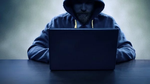 Пример за вербуване в редиците на руската кибер армия - след визита в България