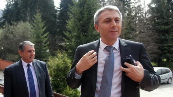 Карадайъ: На страната е необходимо ново, идейно и ценностно хомогенно мнозинство