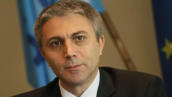 Карадайъ: Текат задкулисни сделки с подкрепата на ГЕРБ, Плевнелиев иска да става еврокомисар