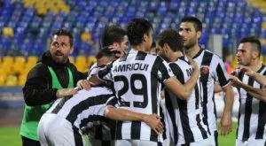 {{ otherArticle[0].article.title }}