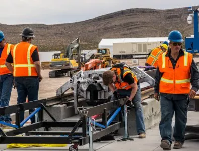 Успешно изпитание на скоростния влак Hyperloop (ВИДЕО)