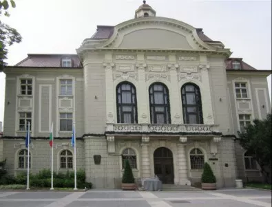 Общинският съвет в Пловдив с безсмислена сесия - заради 