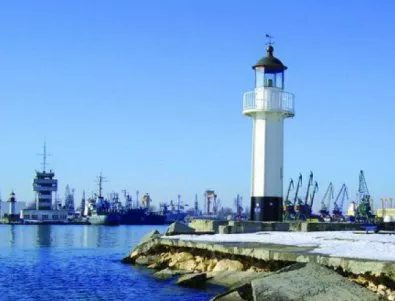 110 години от откриването си отбелязва варненското пристанище