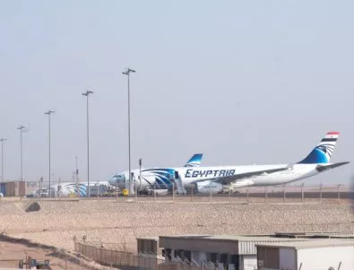 Французи възстановиха черната кутия на разбилия се самолет на Egypt Air