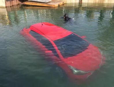 Канадка влезе в езеро в Онтарио, GPS-ът така казал