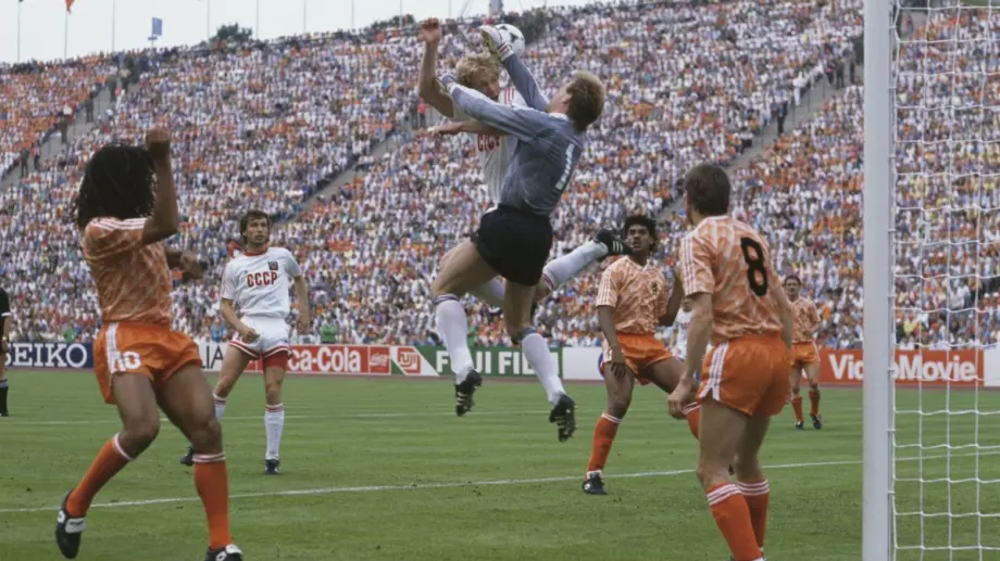 Европейско първенство по футбол 1988: Летящите холандци