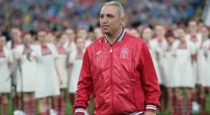 {{ otherArticle[0].article.title }}