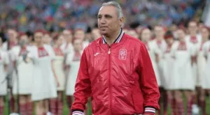 {{ otherArticle[0].article.title }}