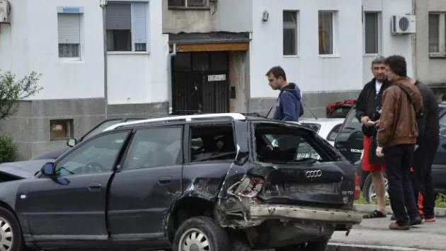 В България: Така е, когато простащината се превърне в норма