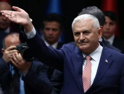 В Турция партията на Ердоган избира наследника на Давутоглу