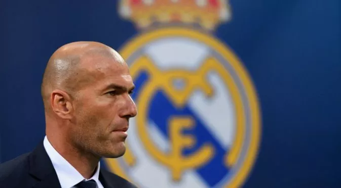 "AS": Реал преподписа със Зидан, удвои заплатата му